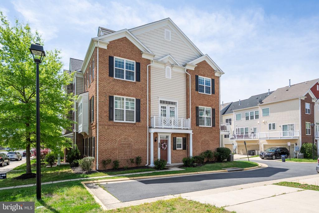 25491 AMBER GATE TERRACE