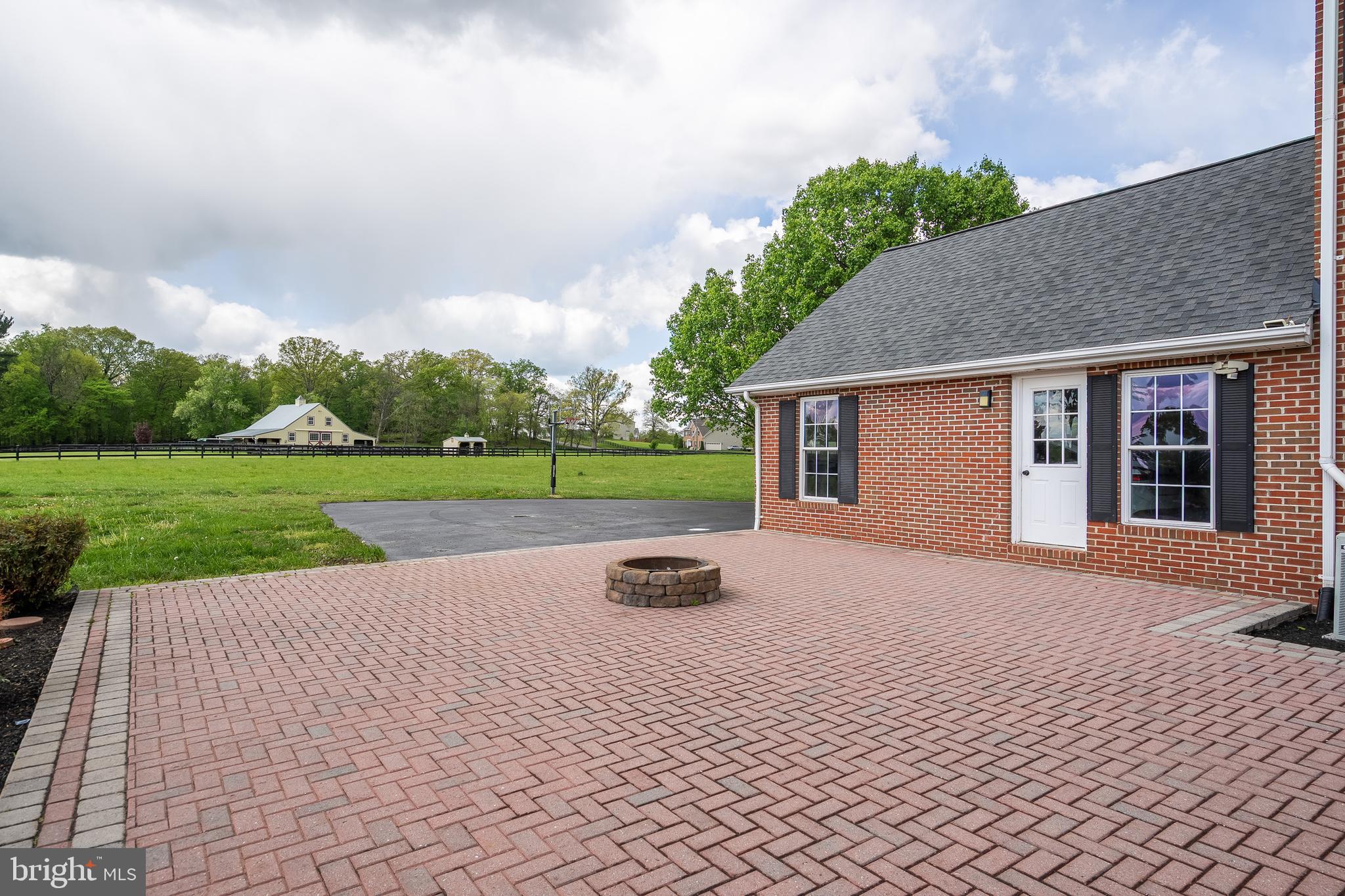 42827 SPINKS FERRY ROAD