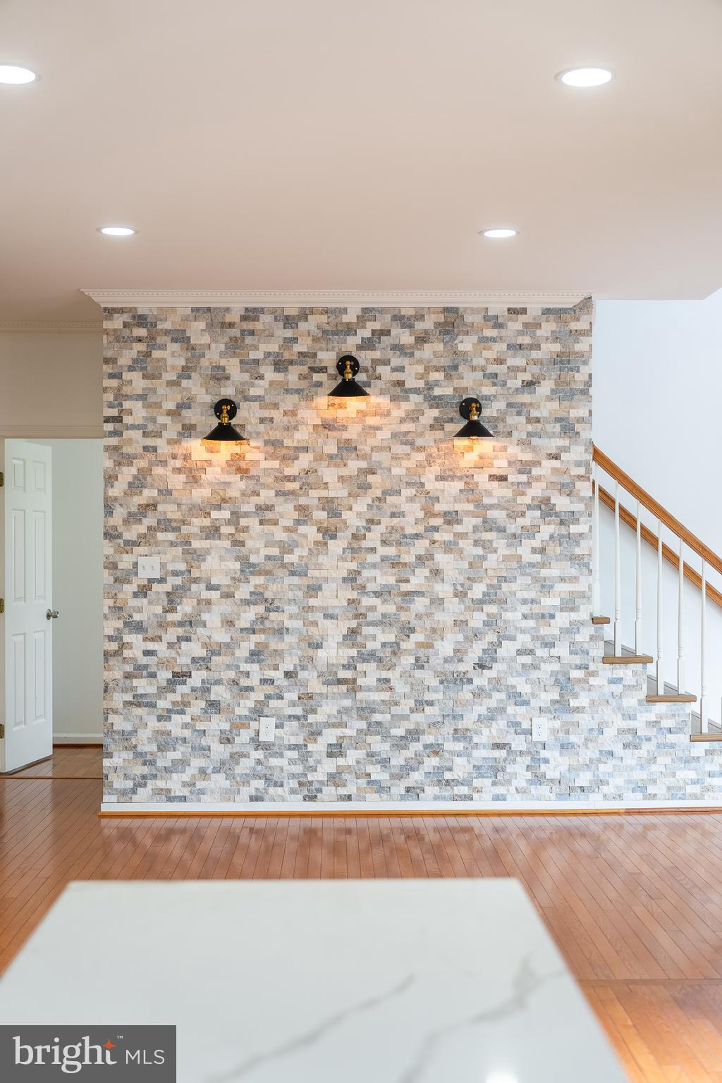 42827 SPINKS FERRY ROAD