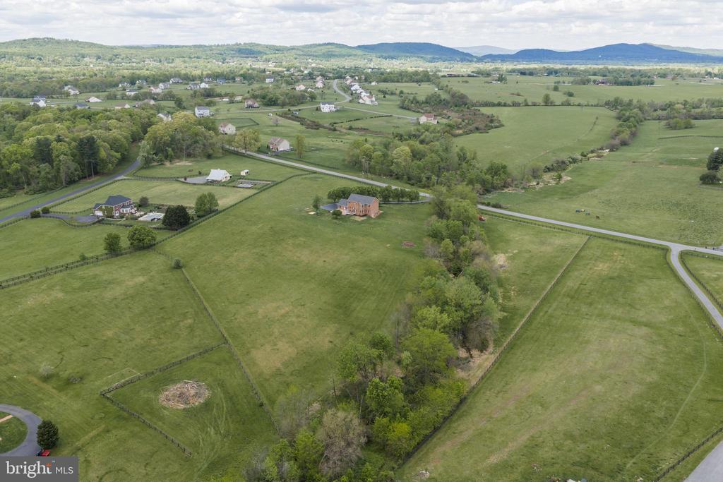 42827 SPINKS FERRY ROAD