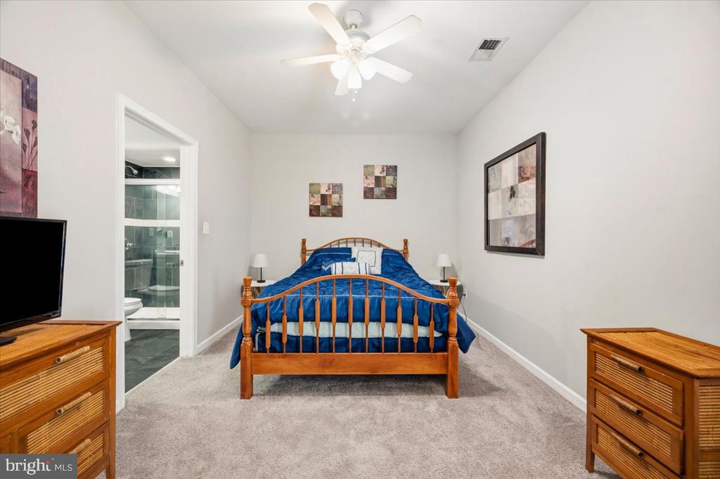 210 ELDER TERRACE