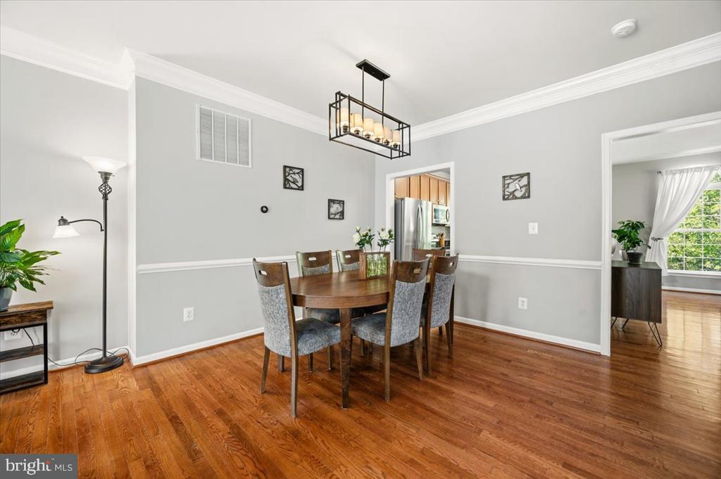 210 ELDER TERRACE