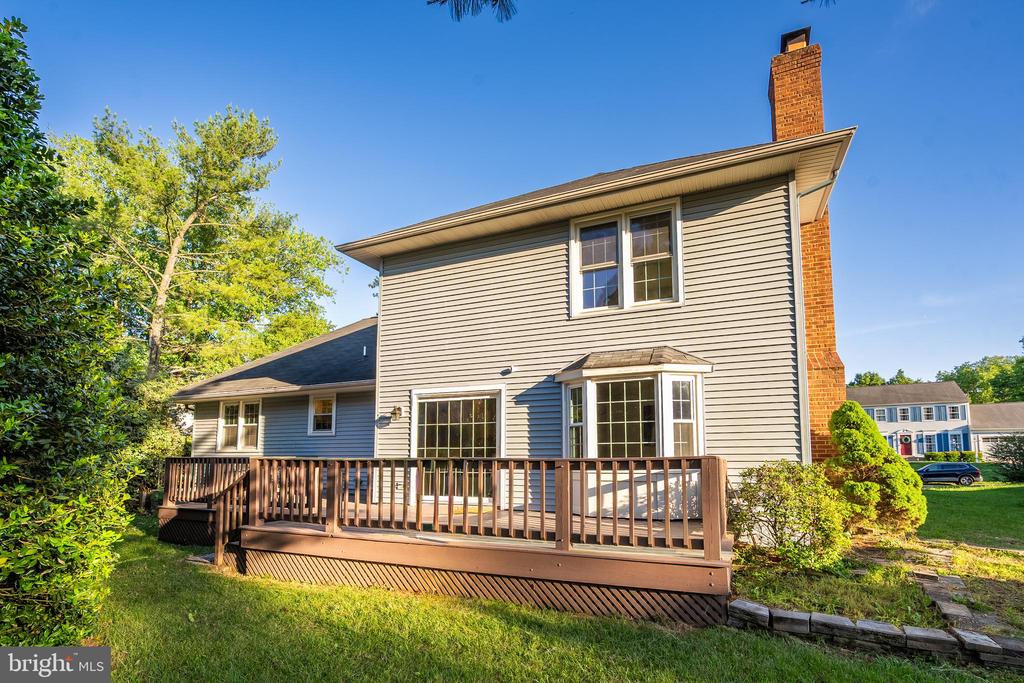 25 WHITTINGHAM CIRCLE