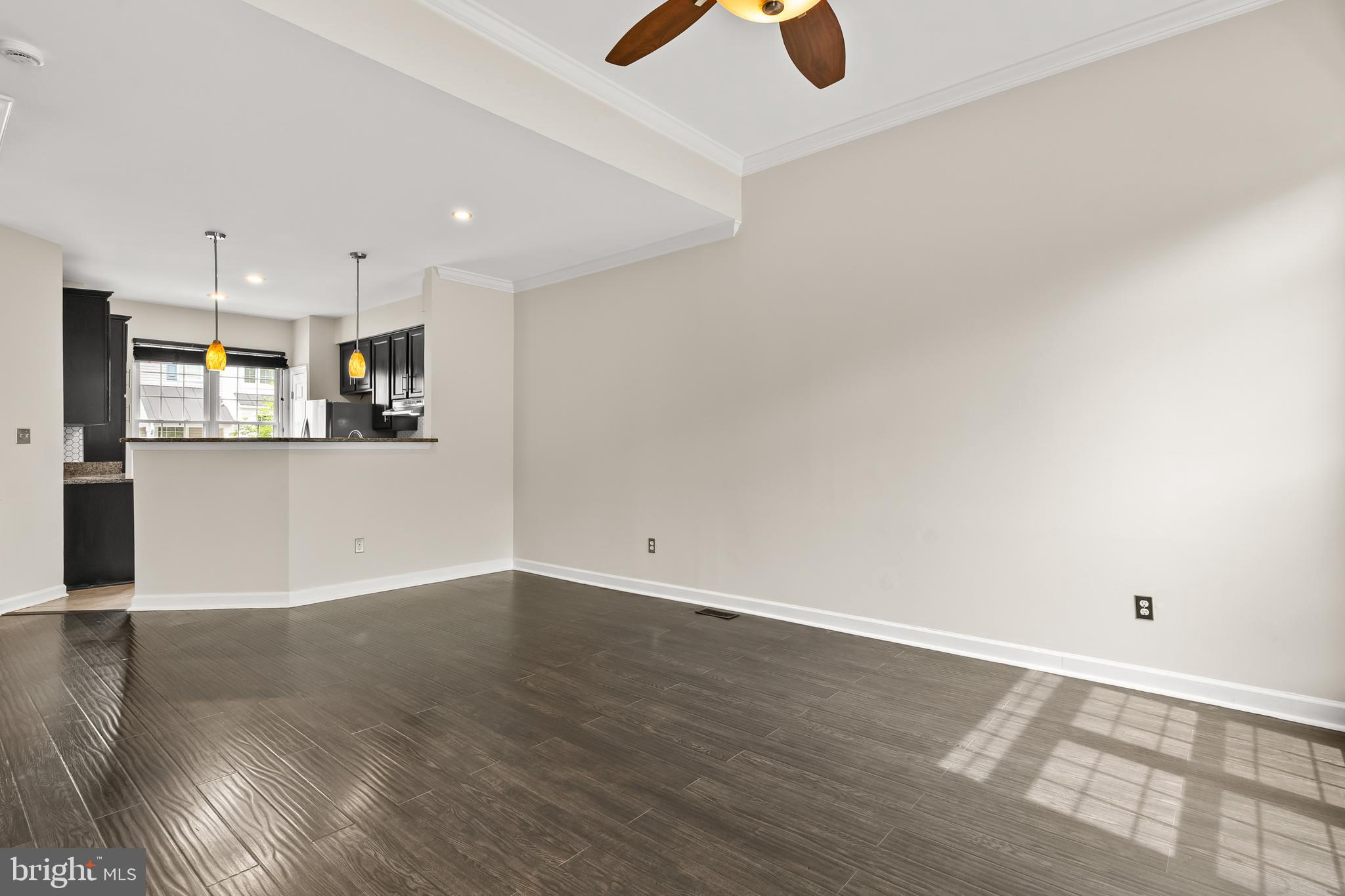 47690 WOOLCOTT SQUARE