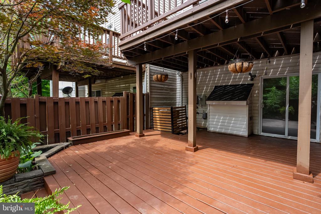 47690 WOOLCOTT SQUARE