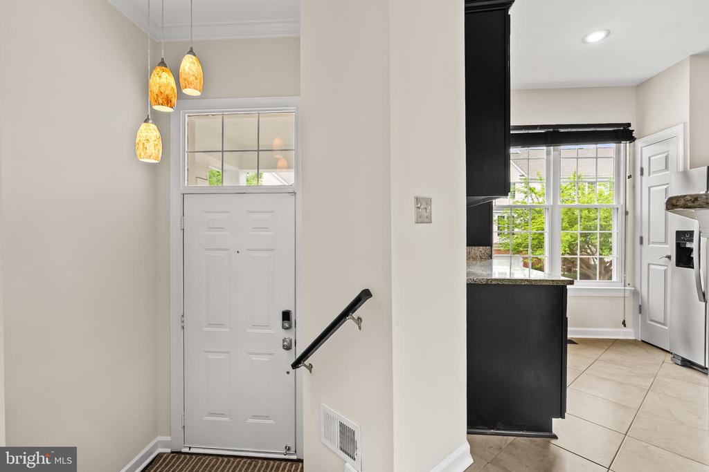 47690 WOOLCOTT SQUARE