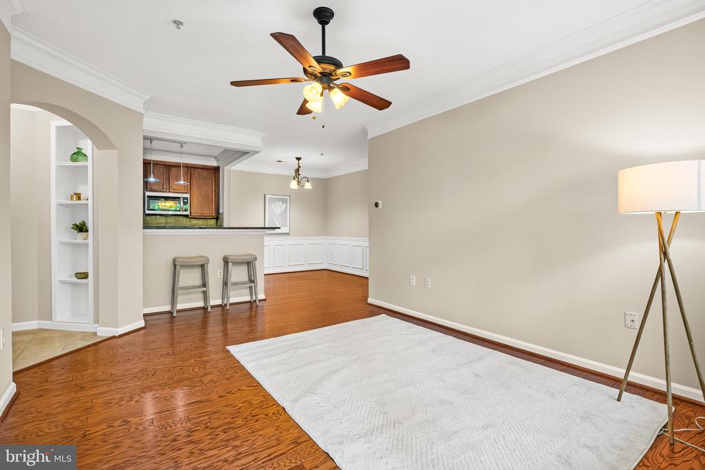 514 SUNSET VIEW Unit: 207