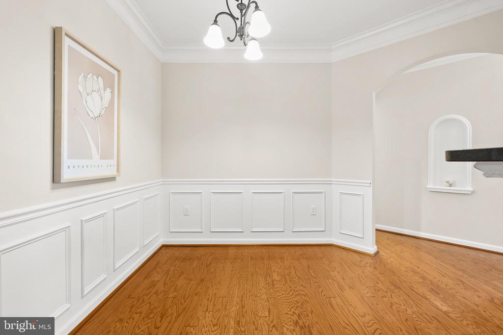 514 SUNSET VIEW Unit: 207