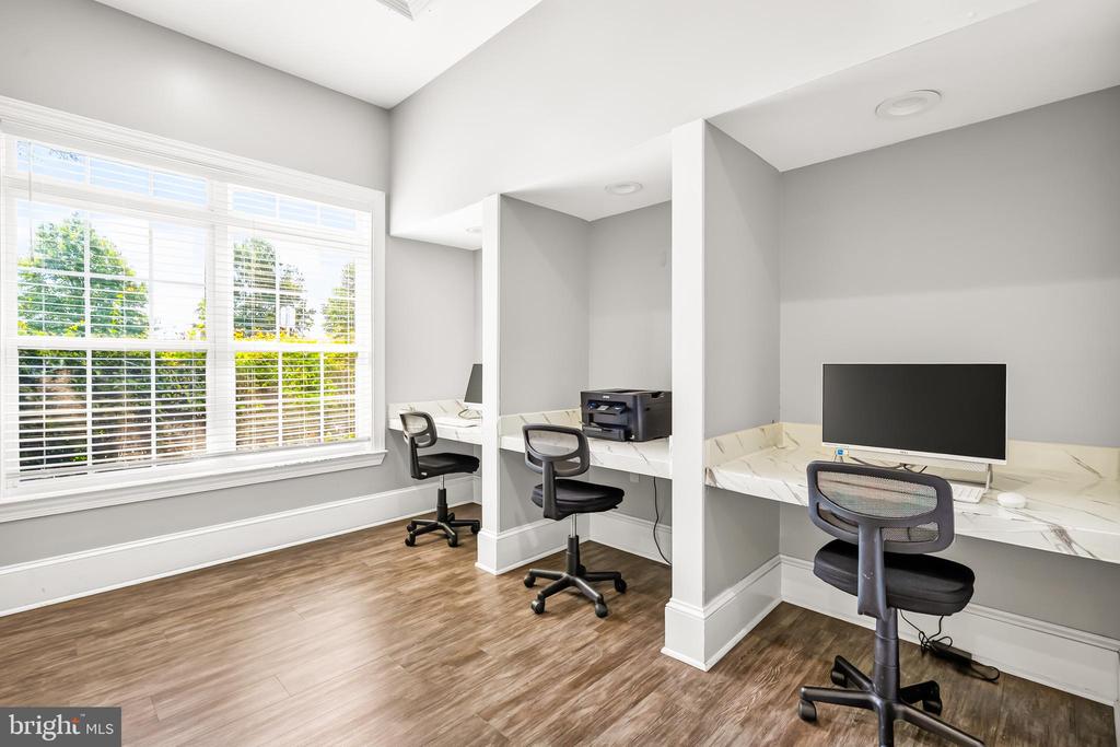 514 SUNSET VIEW Unit: 207