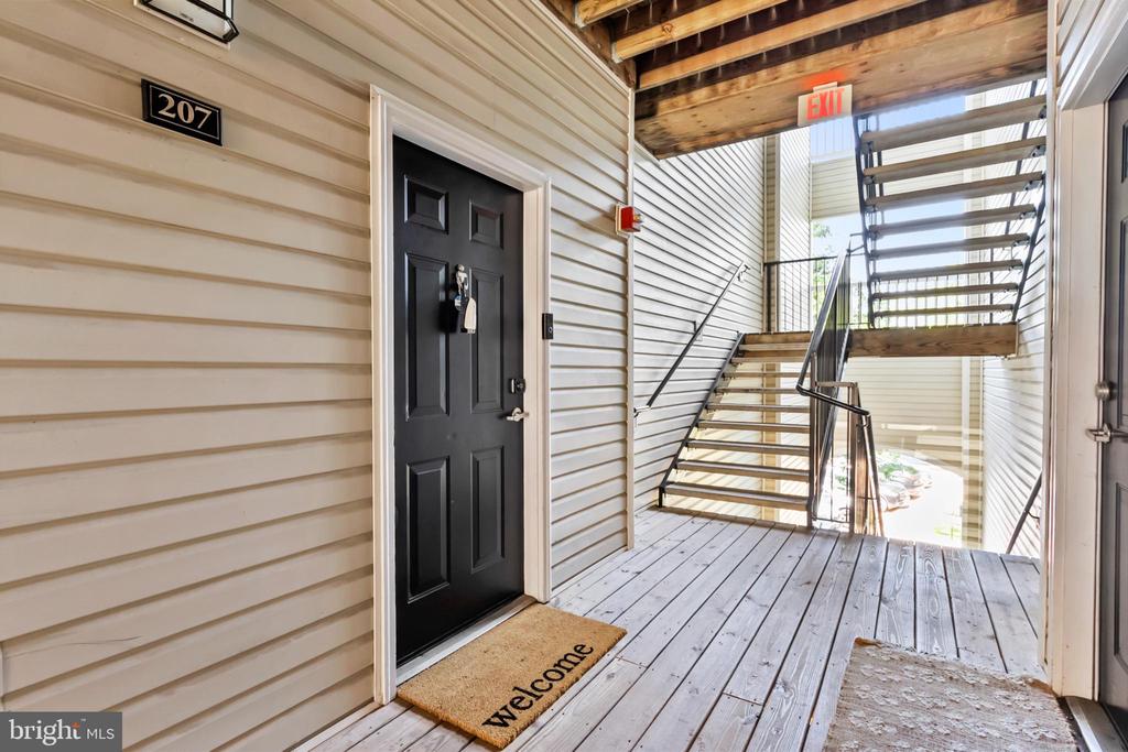 514 SUNSET VIEW Unit: 207