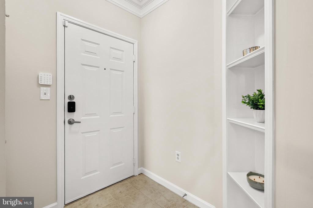 514 SUNSET VIEW Unit: 207