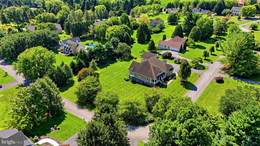 184 HERITAGE DRIVE