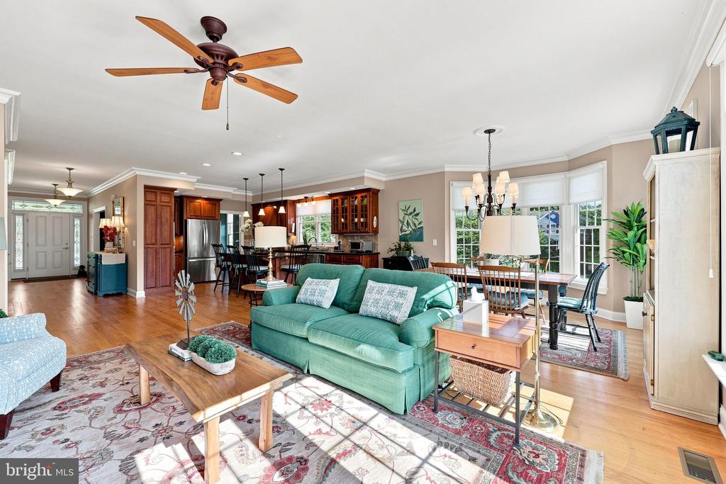 184 HERITAGE DRIVE