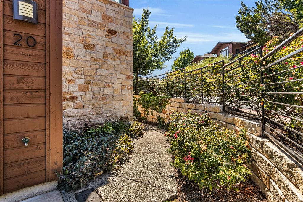 8110 Ranch Road 2222 RD # 20