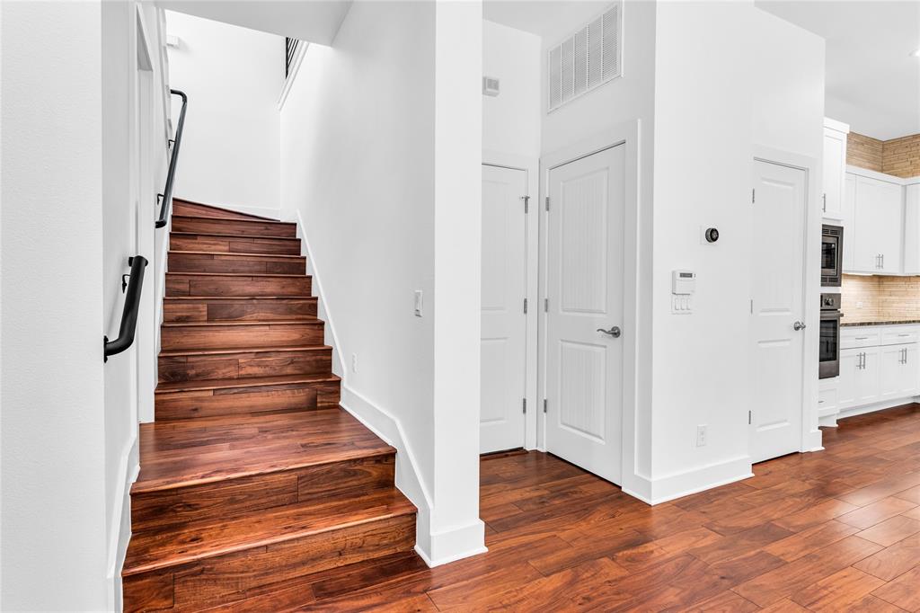 8110 Ranch Road 2222 RD # 20