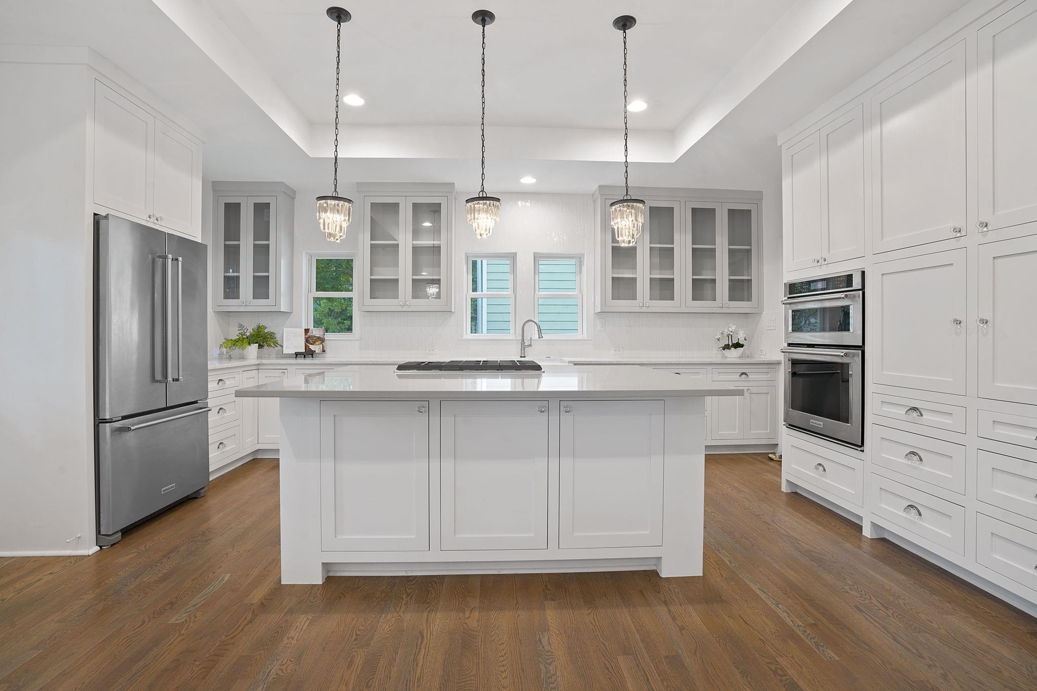 2110 Travis Heights BLVD