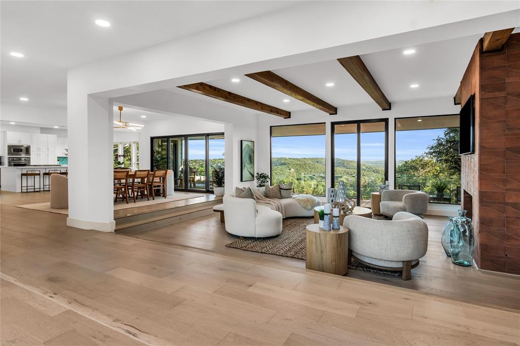 4117 Edwards Mountain DR