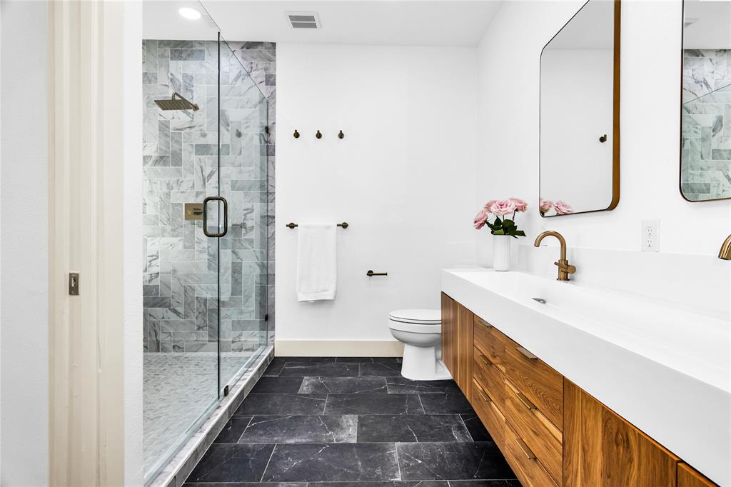 4117 Edwards Mountain DR