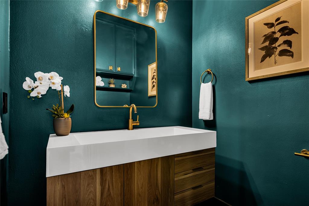 4117 Edwards Mountain DR