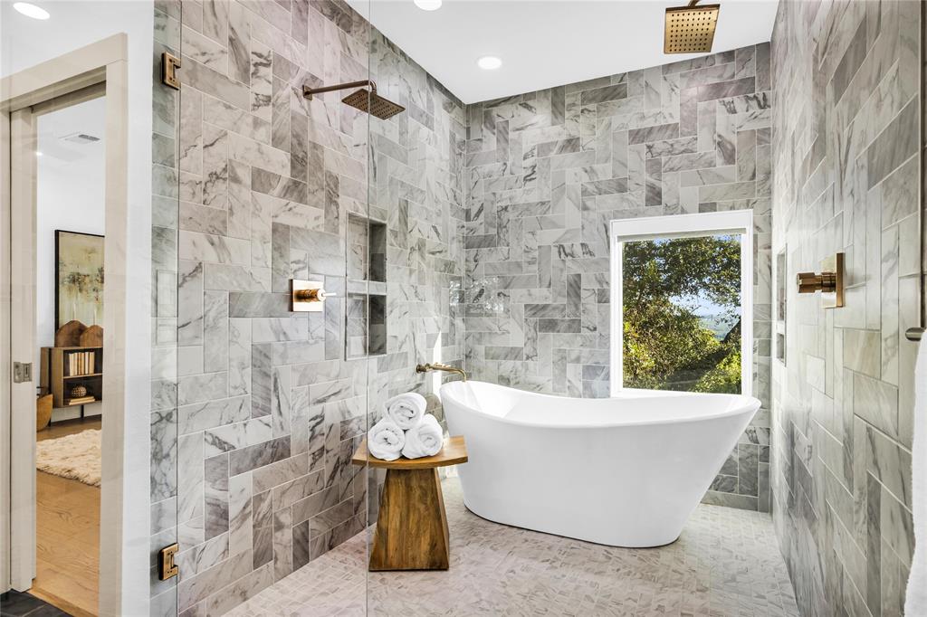 4117 Edwards Mountain DR