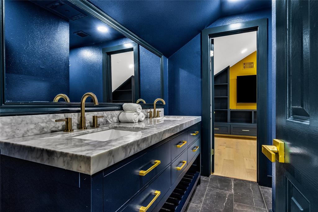 4117 Edwards Mountain DR