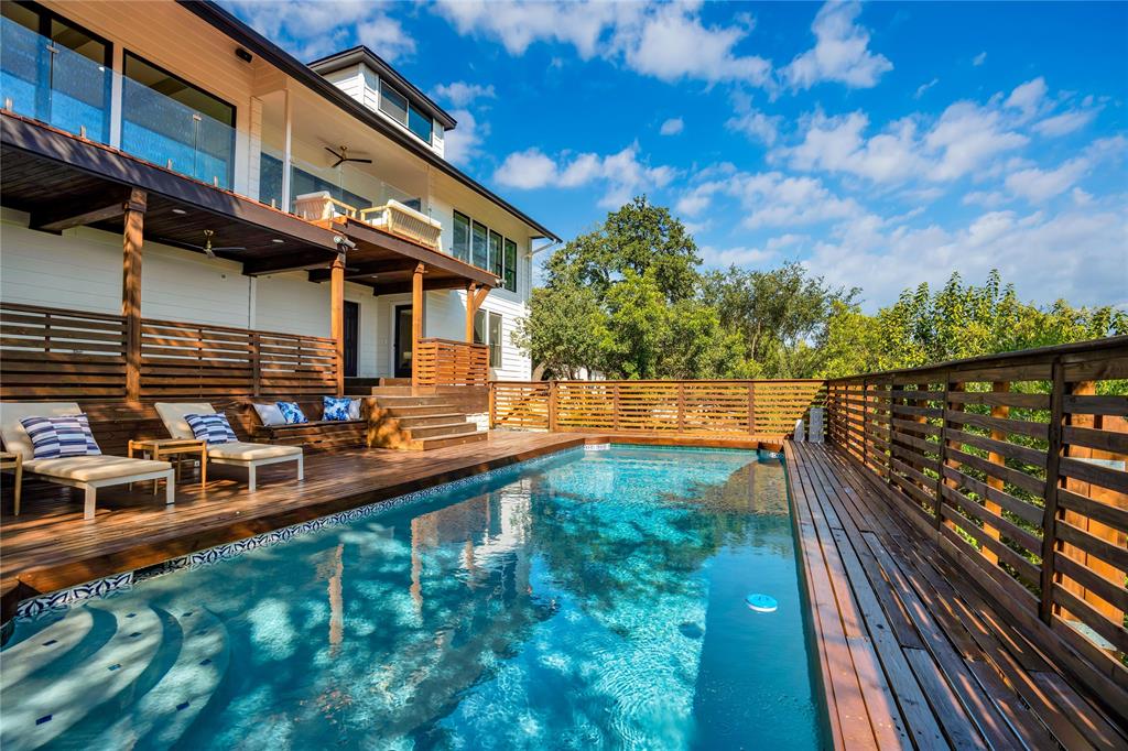 4117 Edwards Mountain DR