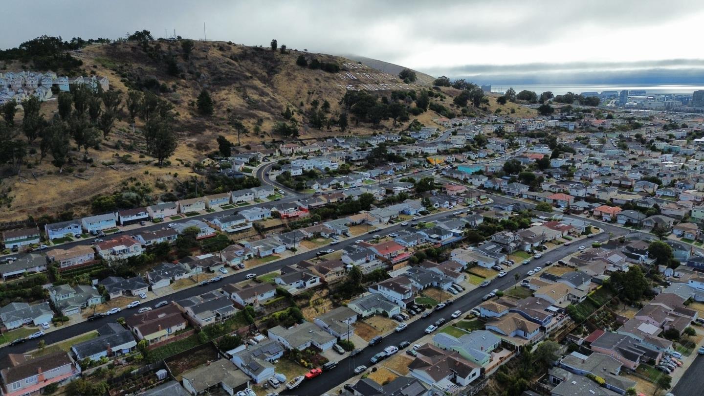 744 Cottonwood AVE