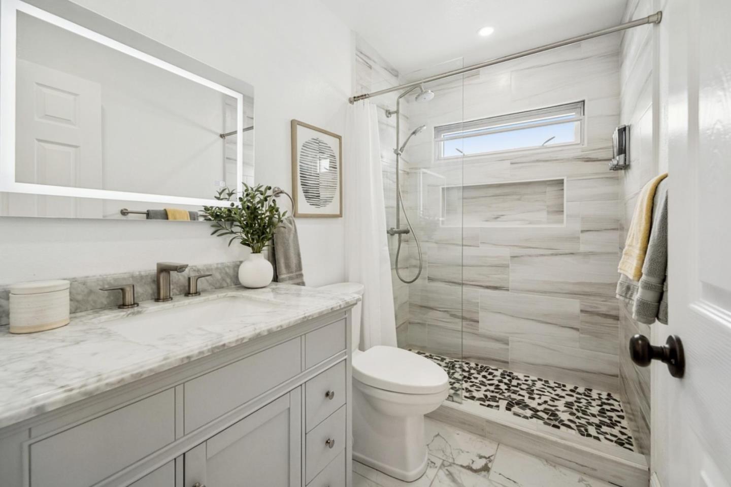 556 Verducci DR