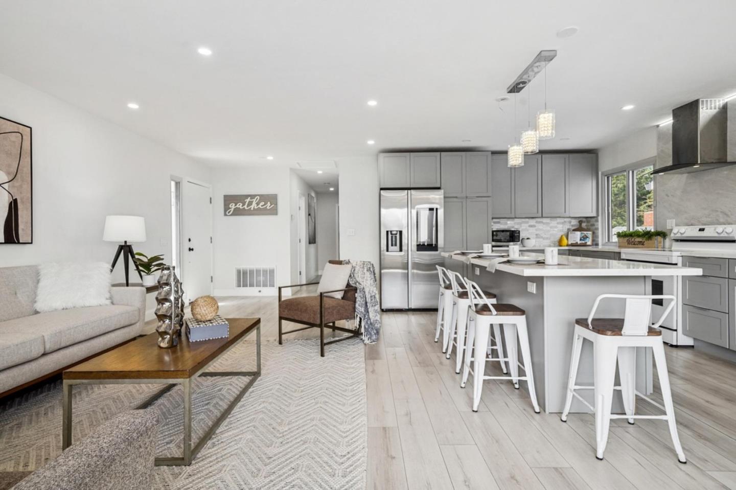 556 Verducci DR