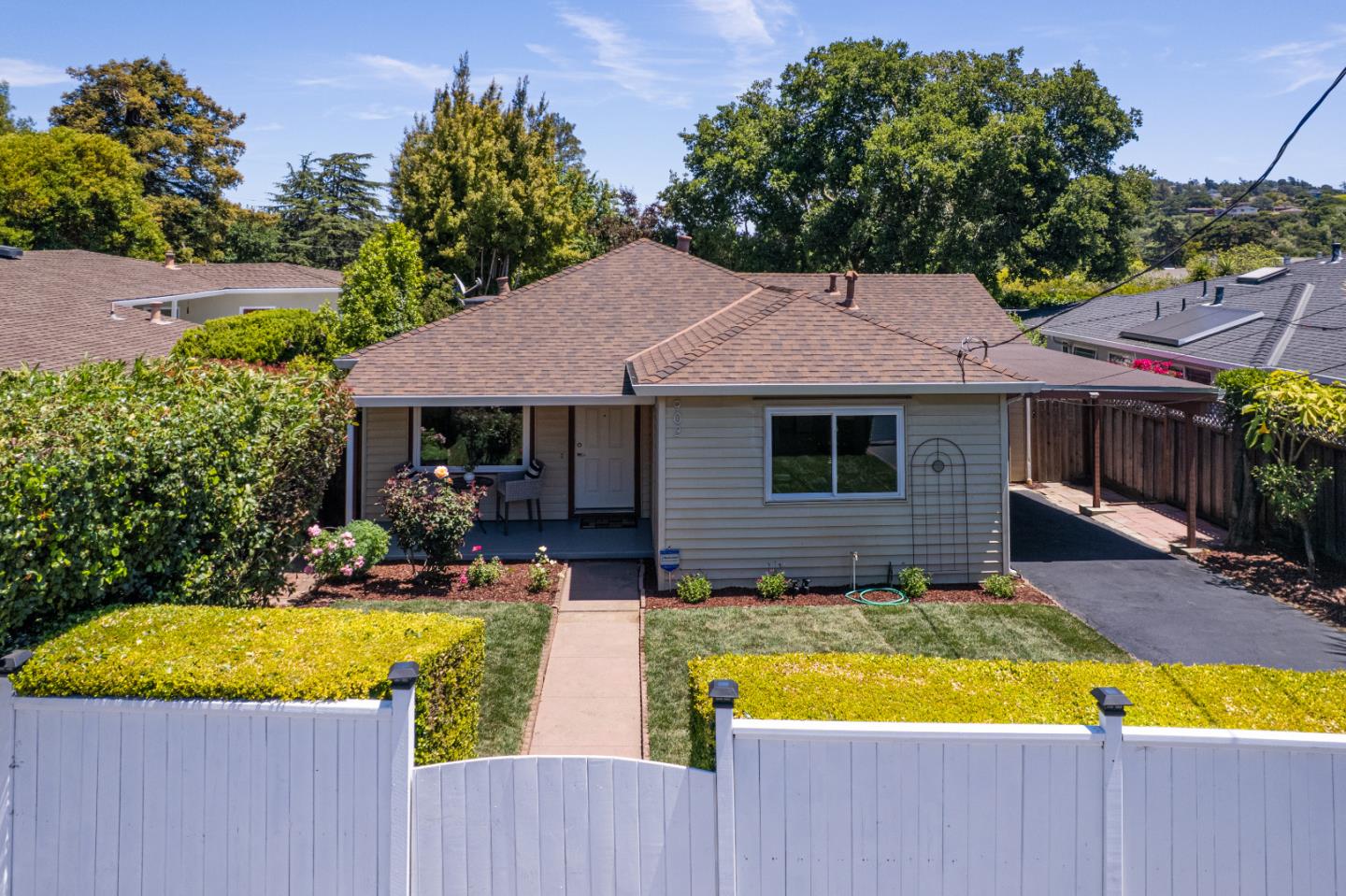 903 Alameda De Las Pulgas
