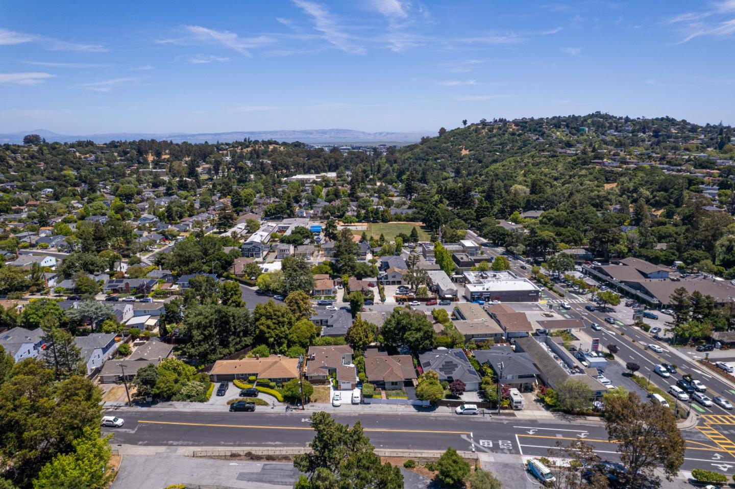 903 Alameda De Las Pulgas