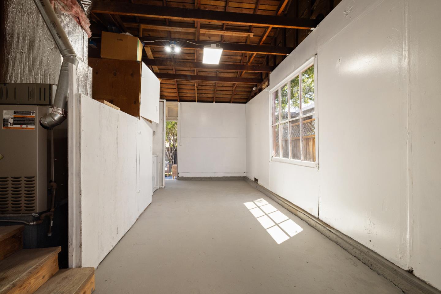 903 Alameda De Las Pulgas