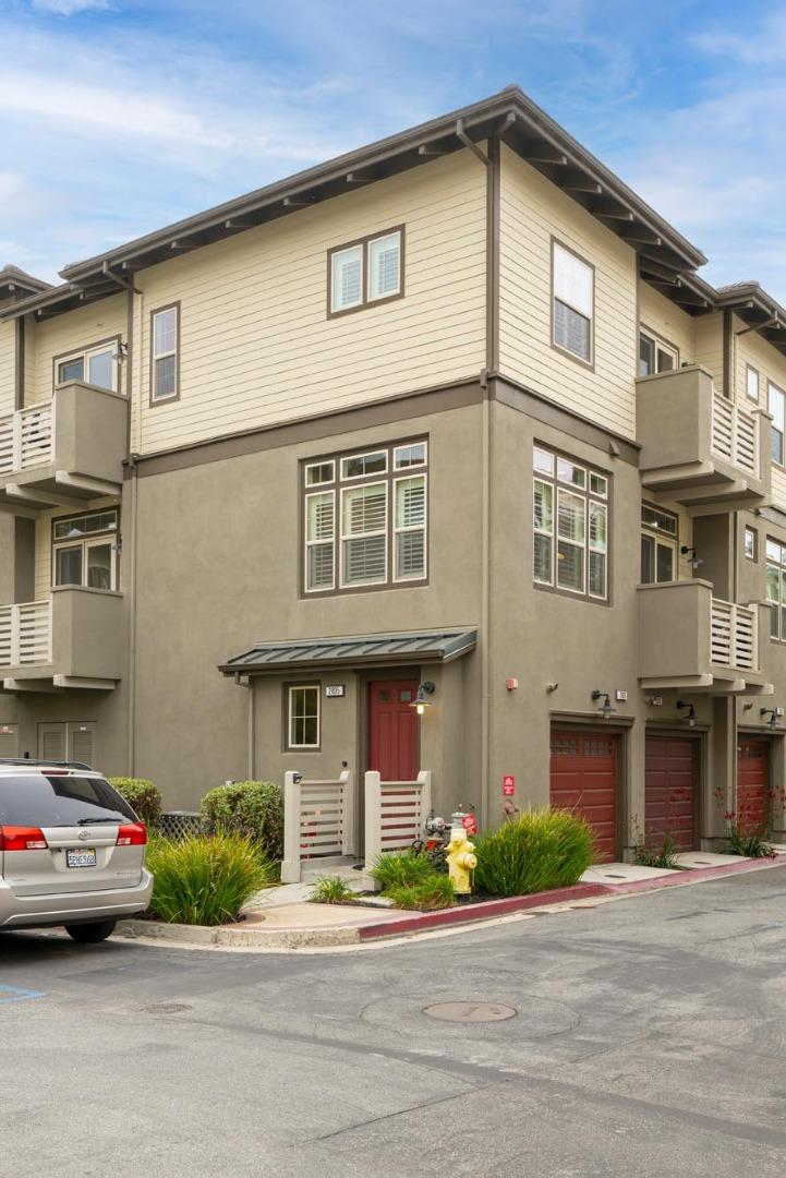 2835 Alvarado Avenue