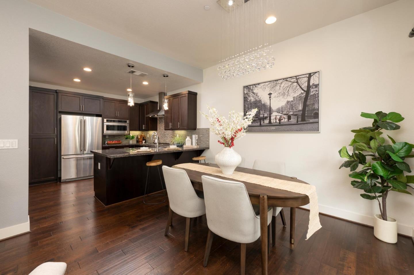 2835 Alvarado Avenue