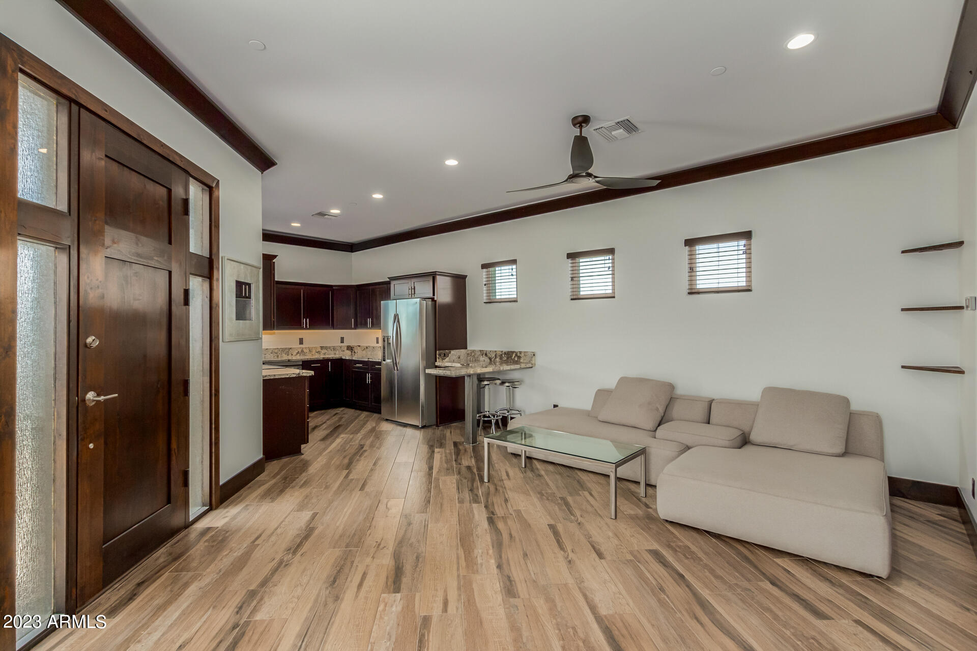 9202 E DIAMOND RIM Drive