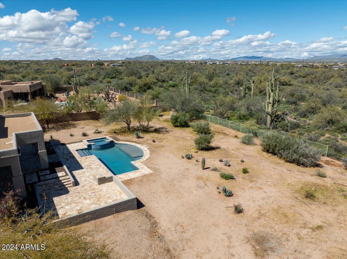 17524 E WHITETHORN Drive