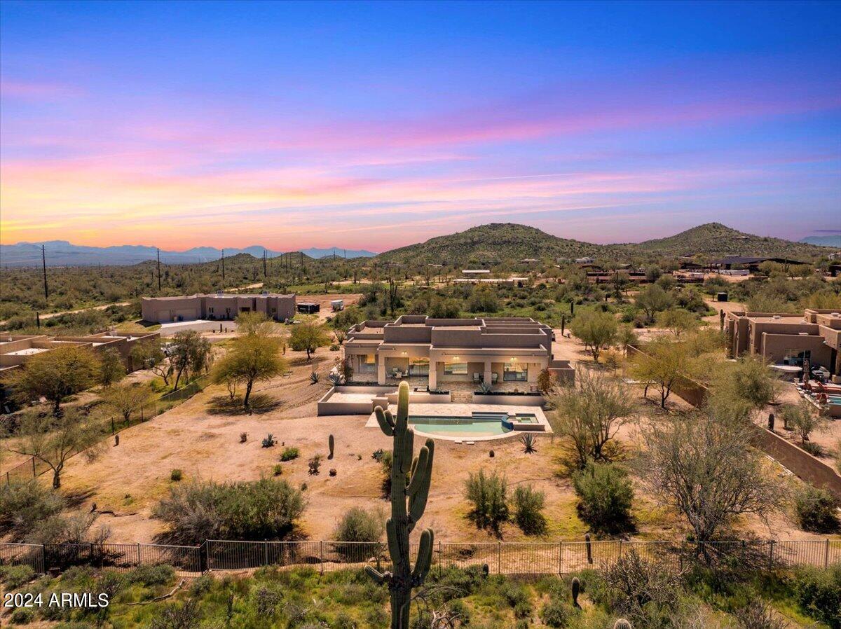 17524 E WHITETHORN Drive