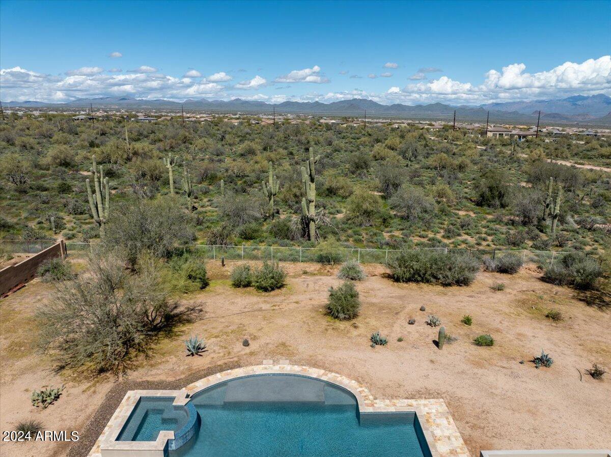 17524 E WHITETHORN Drive