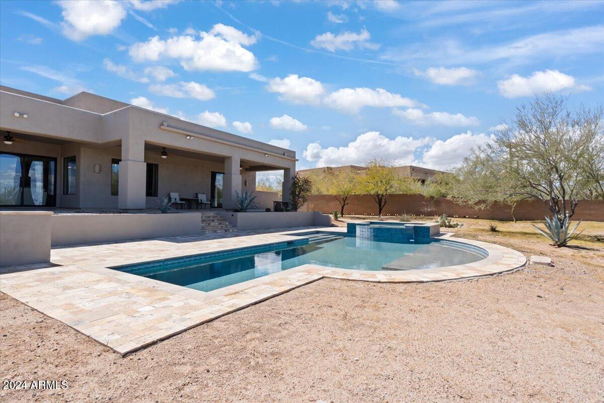 17524 E WHITETHORN Drive