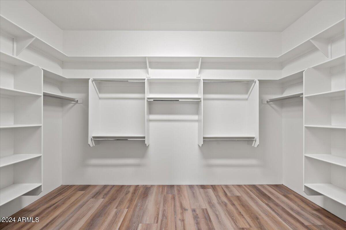 17524 E WHITETHORN Drive