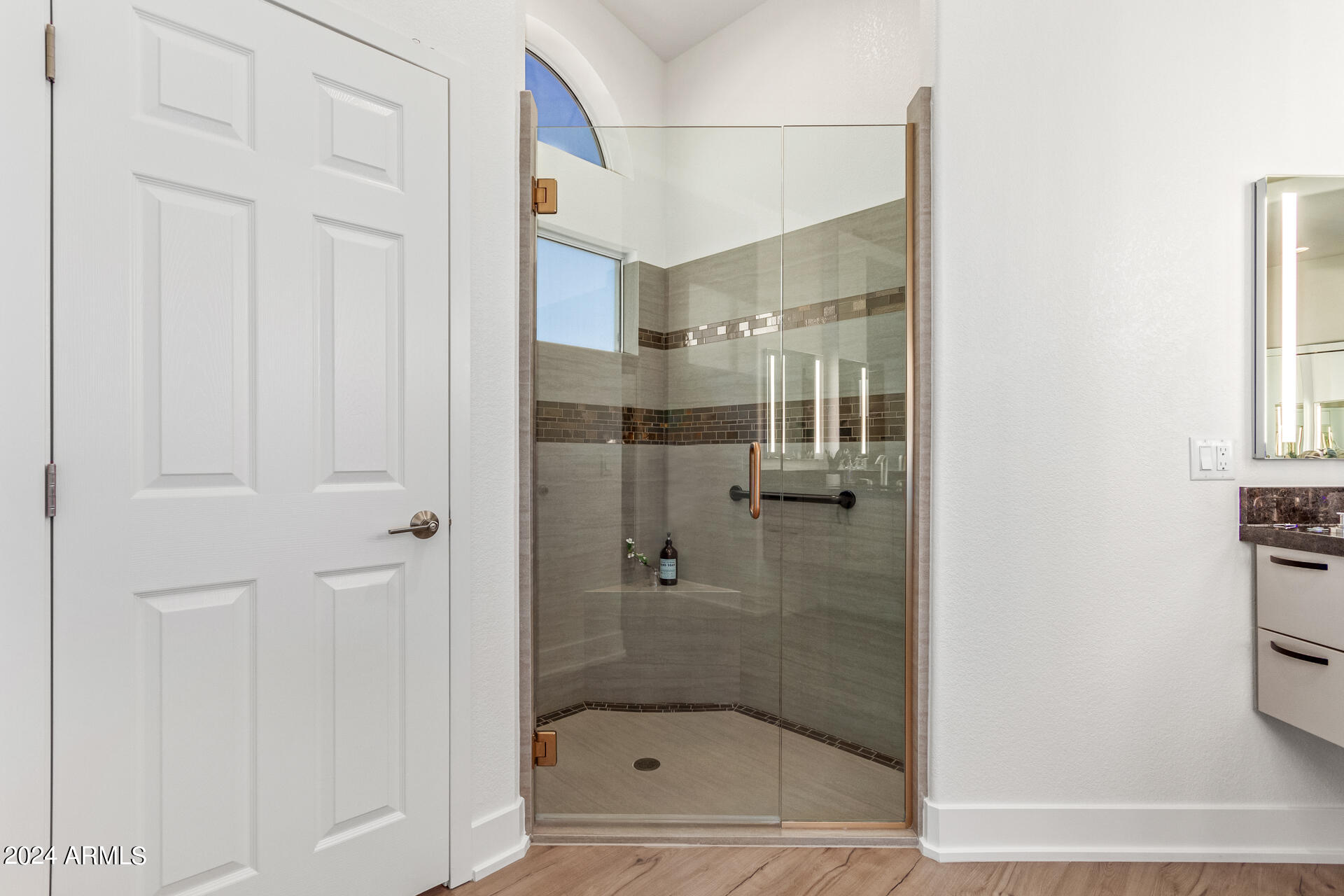 15704 W PICCADILLY Road