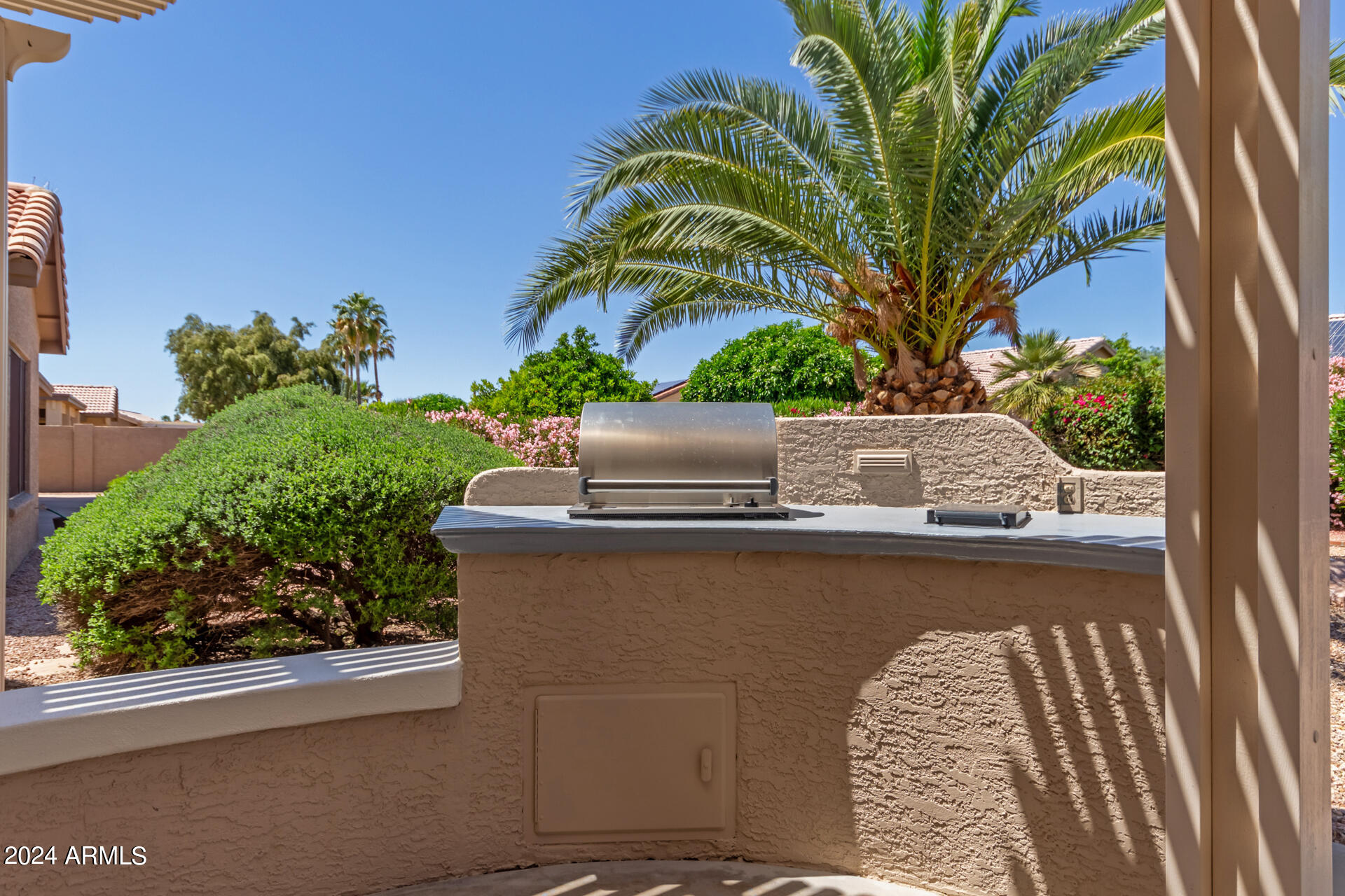 15704 W PICCADILLY Road