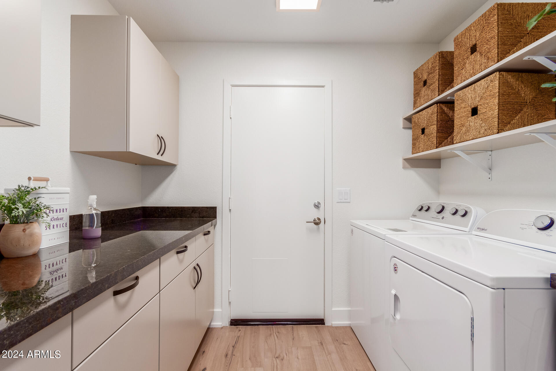 15704 W PICCADILLY Road