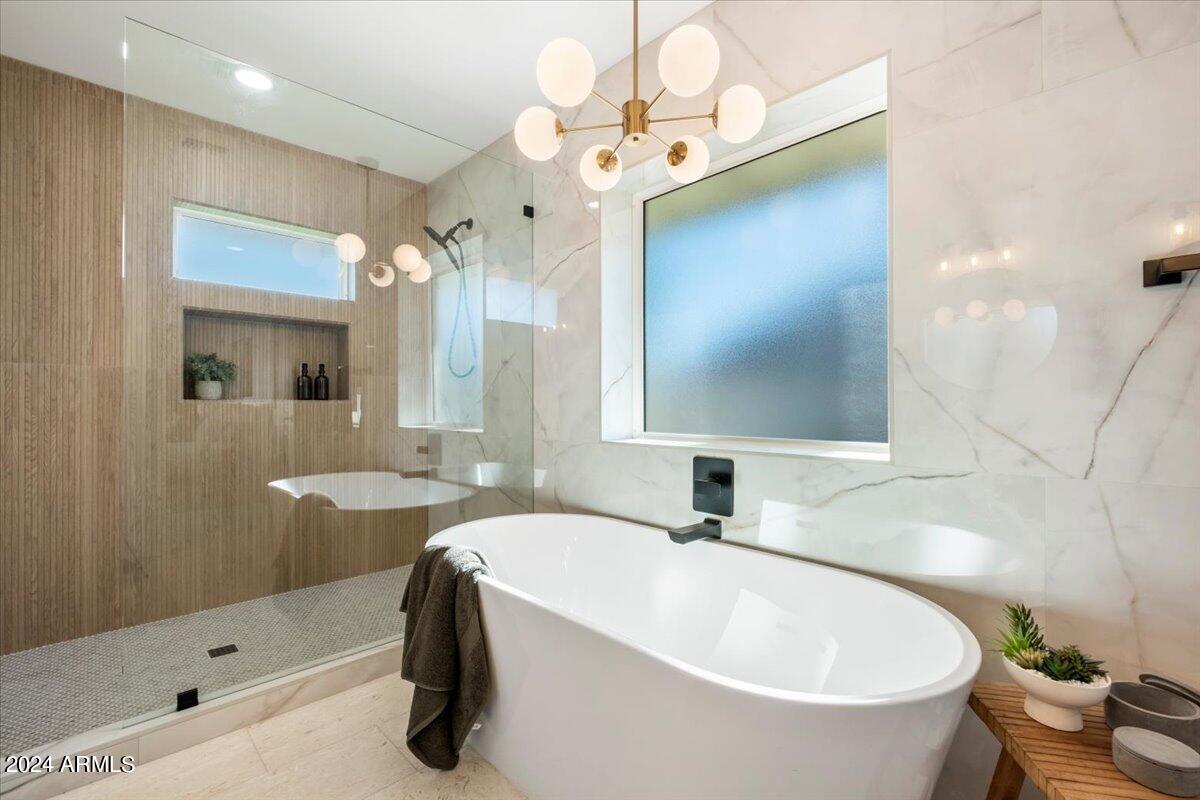 5558 E Lafayette Boulevard