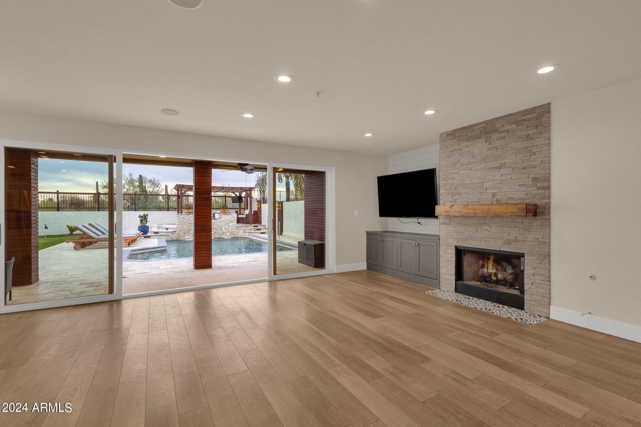 7432 E CHRISTMAS CHOLLA Drive