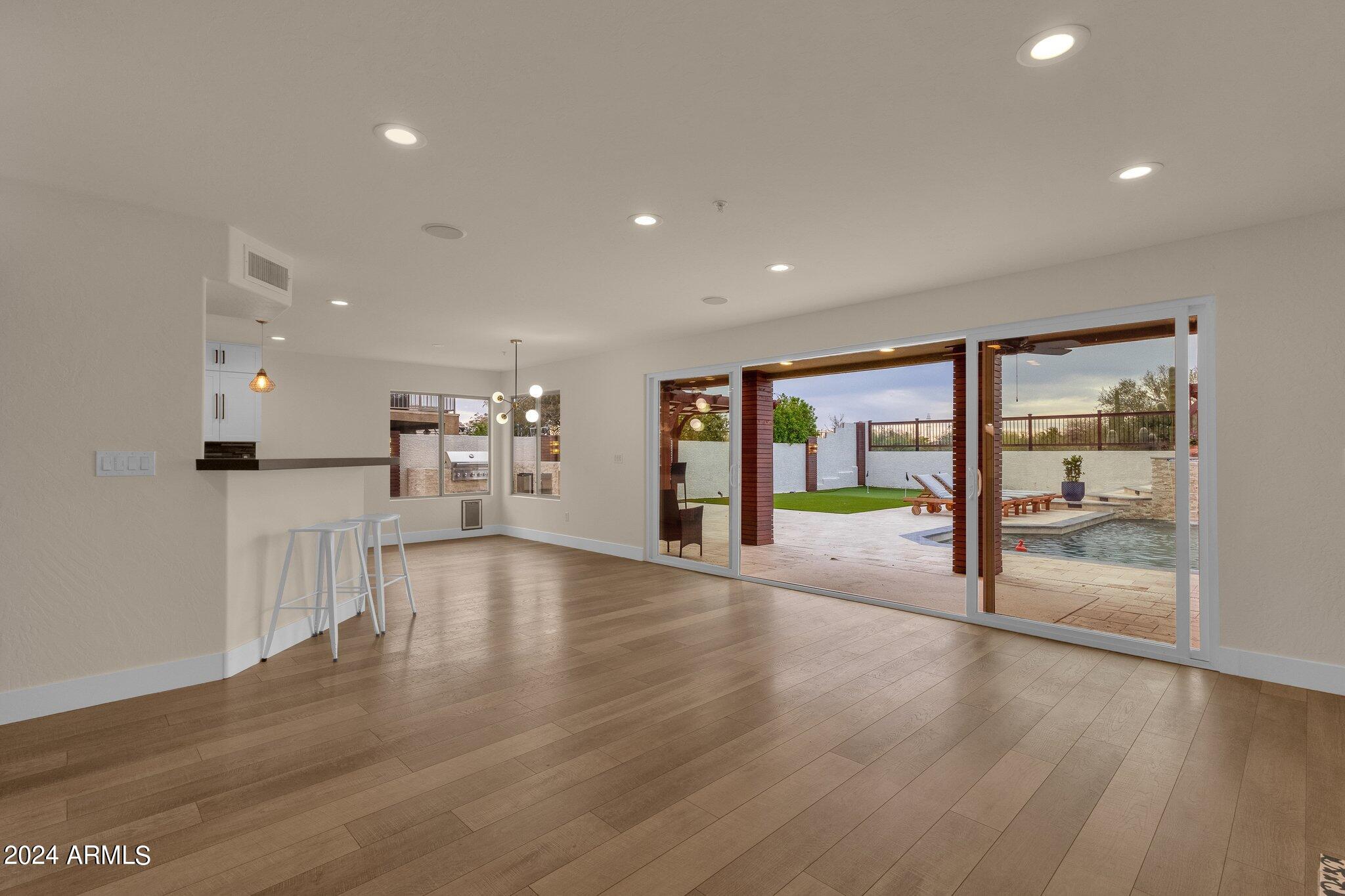 7432 E CHRISTMAS CHOLLA Drive