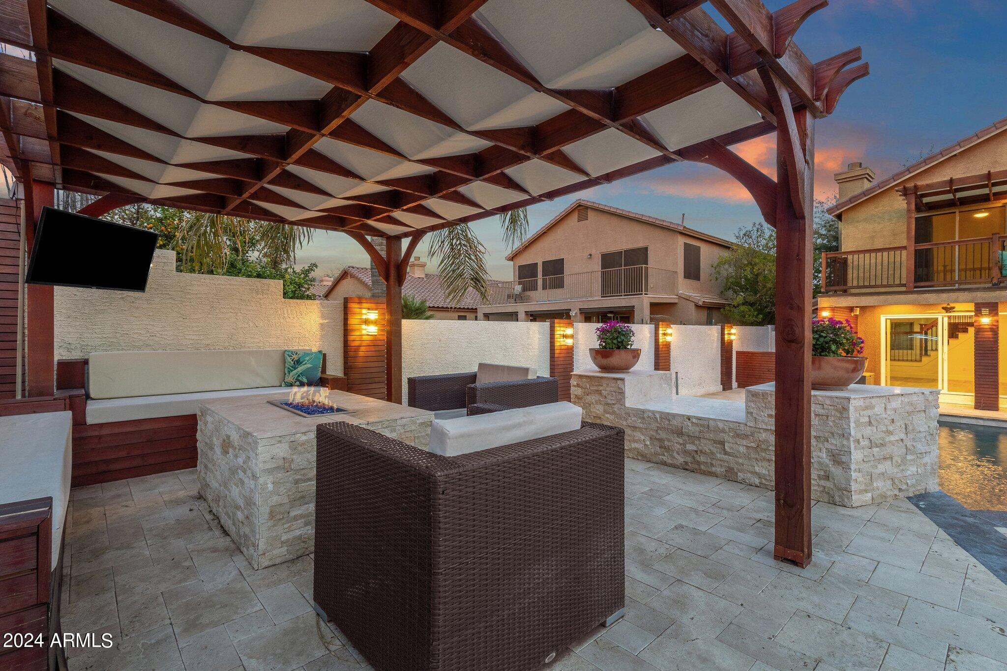 7432 E CHRISTMAS CHOLLA Drive