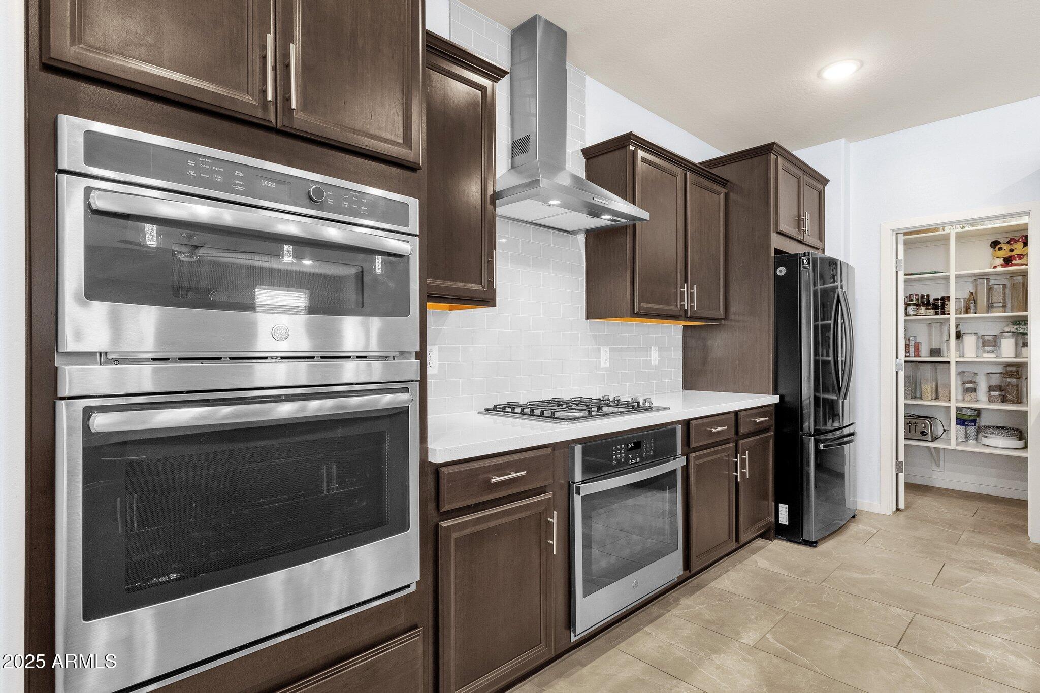 18749 W SAN MIGUEL Avenue