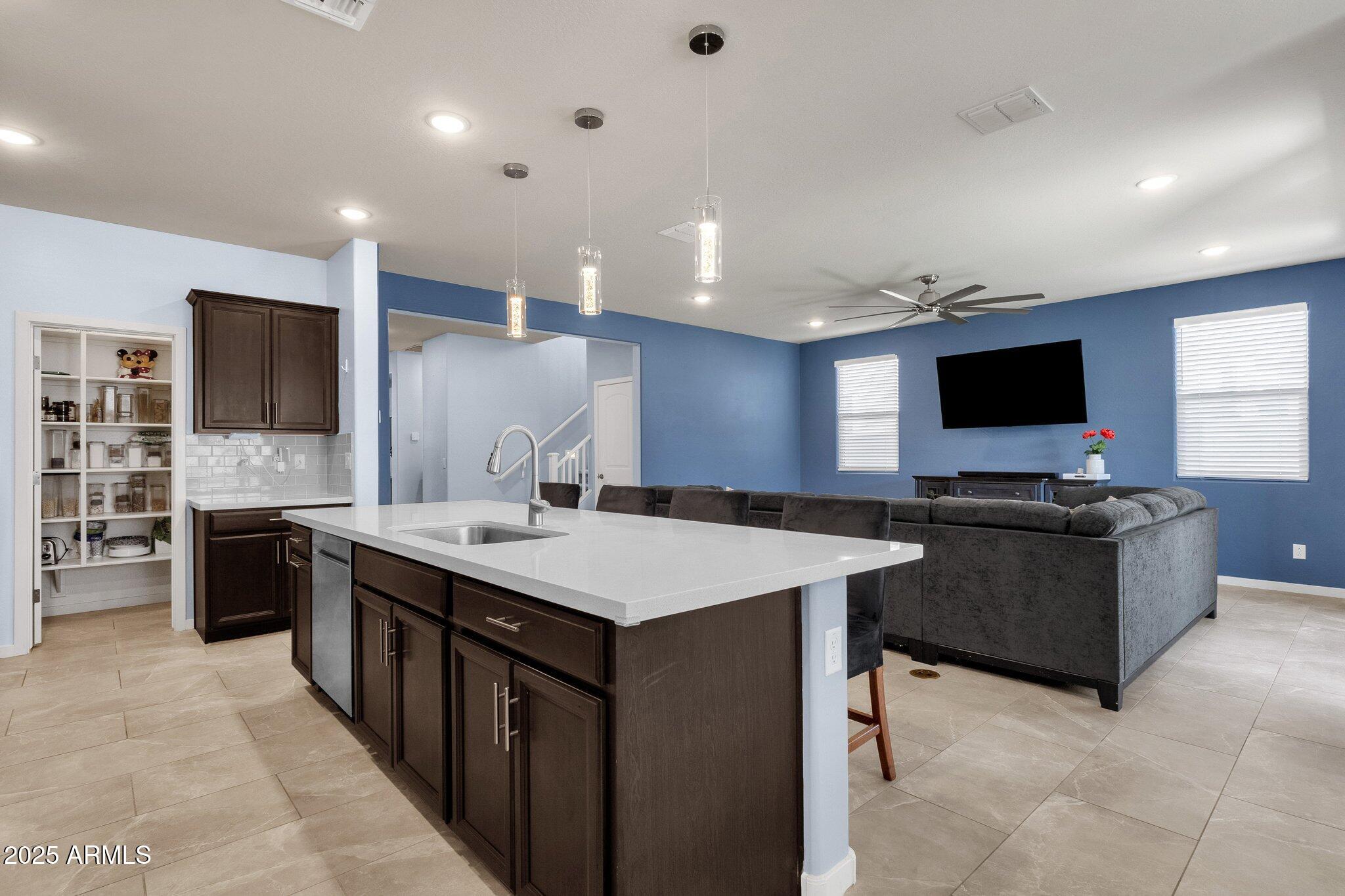 18749 W SAN MIGUEL Avenue