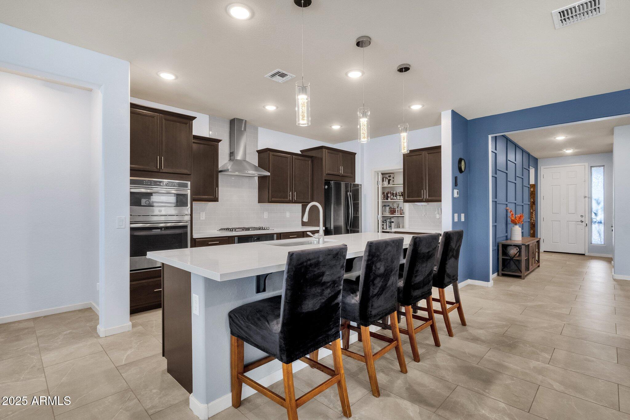 18749 W SAN MIGUEL Avenue